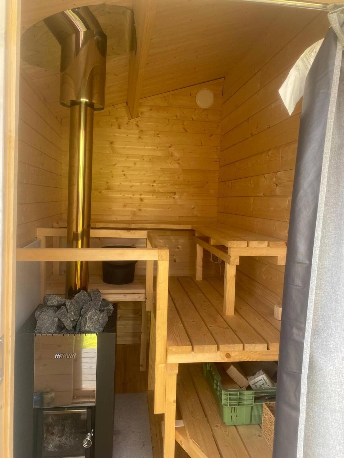 Niiralan Tila : Starlite Cabin Laitila Exterior foto